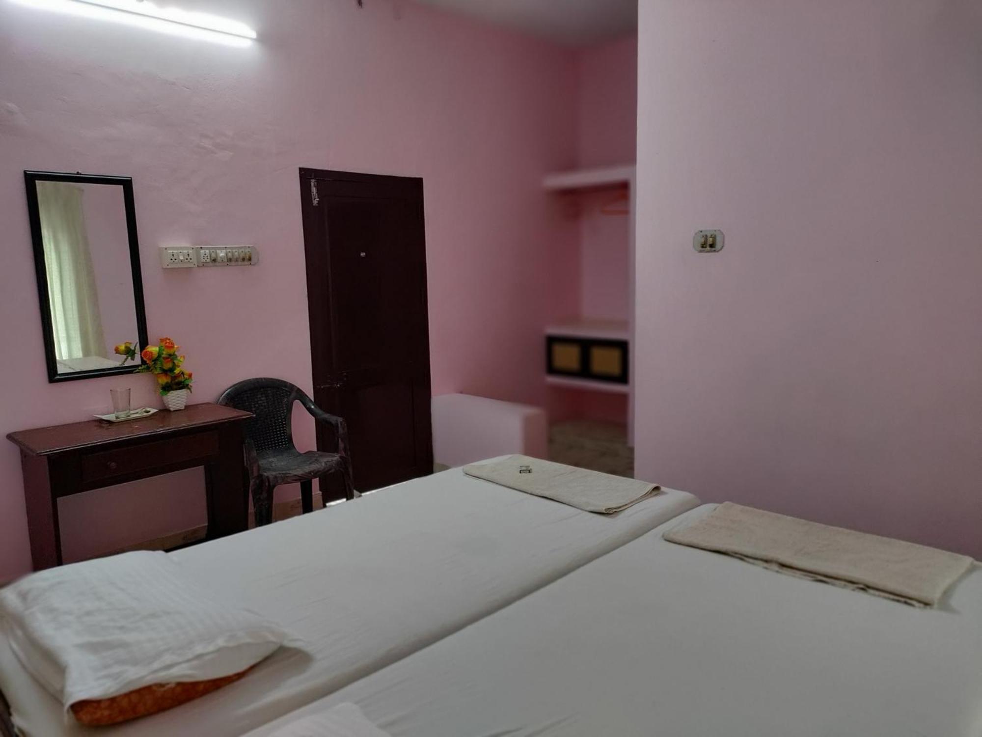 Basuri Beach Resort Varkala Exterior foto